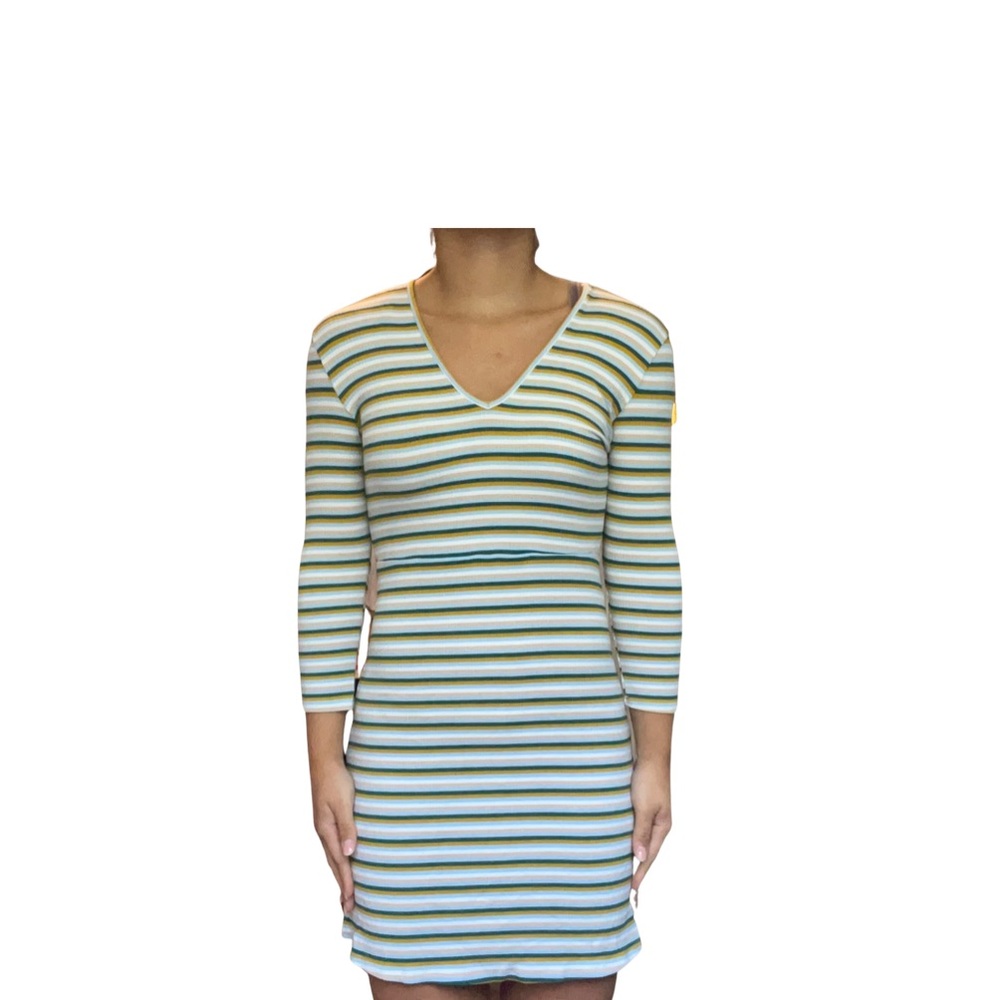 Green And Yellow Women’s Alya V-Neck 3/4 Sleeve Medium Length Dress Size Medium